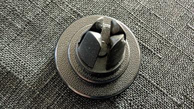 Supporto magnetico da auto per smartphone