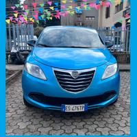Lancia Ypsilon 0.9 TwinAir 85 CV Elefan/Blu-2013