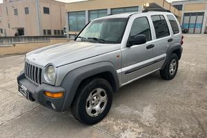 Jeep Cherokee 2.8 CRD Limited 150 CV