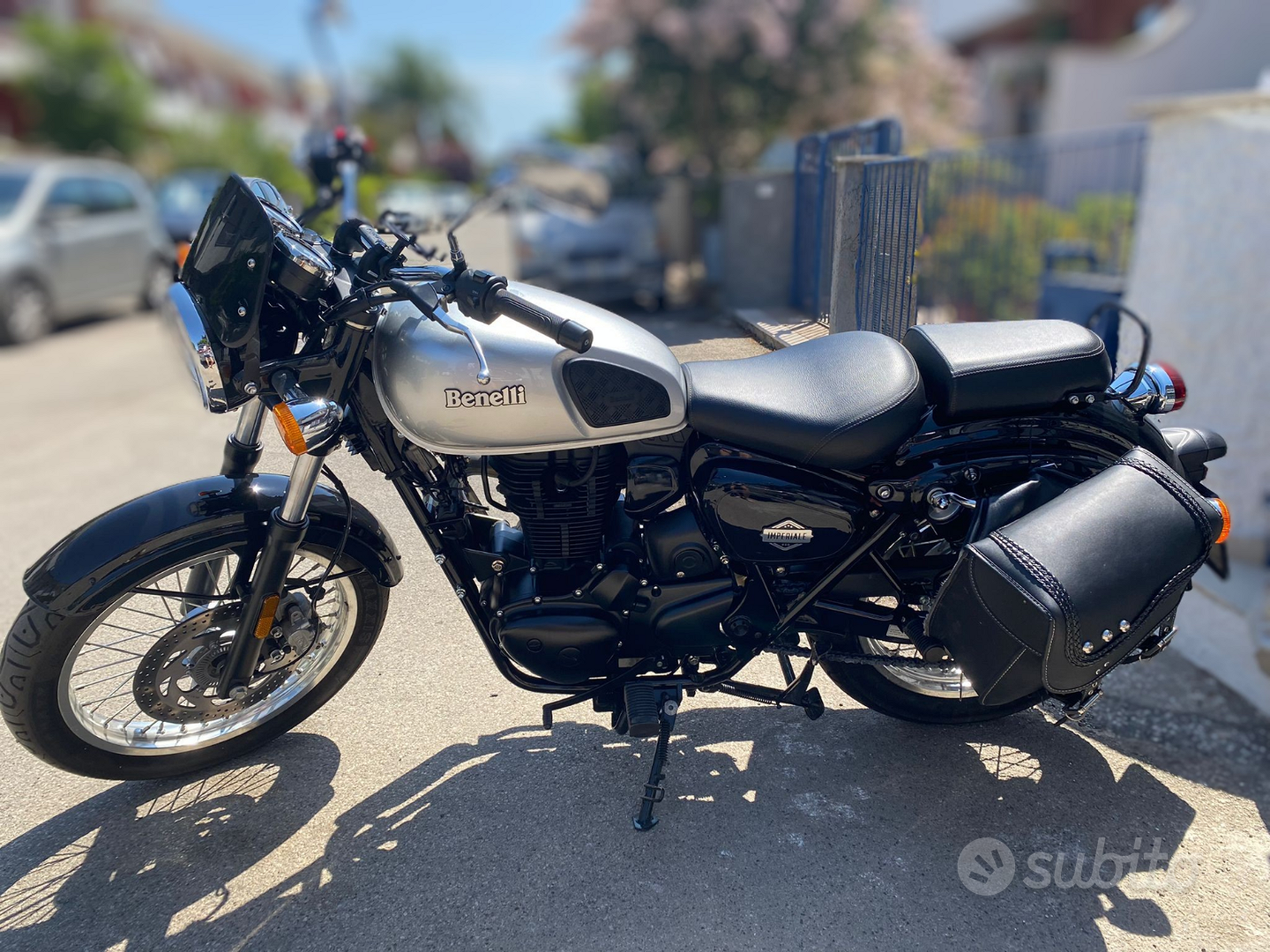 Benelli Imperiale 400 pari al nuovo Moto e Scooter In vendita a Bari