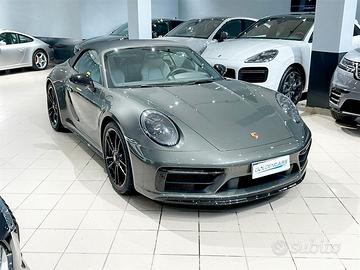 Porsche 911 Carrera 2 GTS Cabriolet