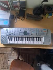 Pianola Casio SA75