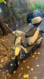 Scooter piaggio liberty 150