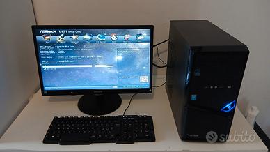 computer fisso funzionante ma senza Hard Disk 