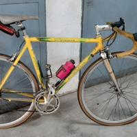 Bici da corsa marca Perna allumineo light