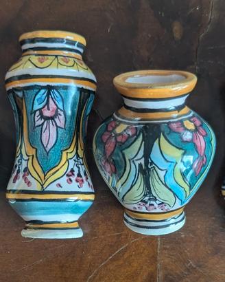 Albarelli e vasetti in maiolica vintage