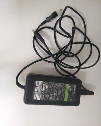 adattatore CA Sony PCGA-AC19V7 originale