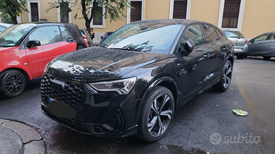 Audi Q3 sportback TFSI 45 1.4 sline Edition HYBRID