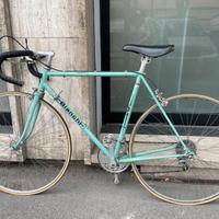 la bicicletta bianchi rekord 746