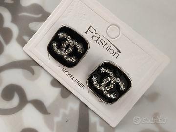 orecchini bijoux ispirati a Chanel