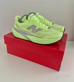 New Balance FuelCell Rebel V5 - Taglia 43