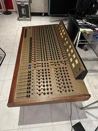 Allen & Heath System 8