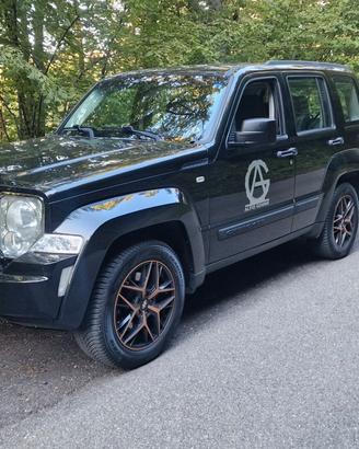 Jeep Cherokee 2.8 CRD DPF Limited
