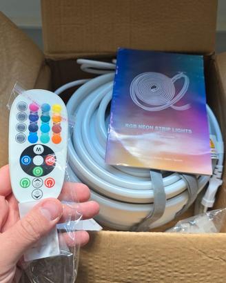 Striscia luce neon LED dimmerabile HD130