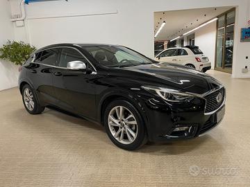 Infiniti Q30 1.5 diesel DCT Business Executive