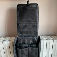 Necessaire da viaggio nera IKEA