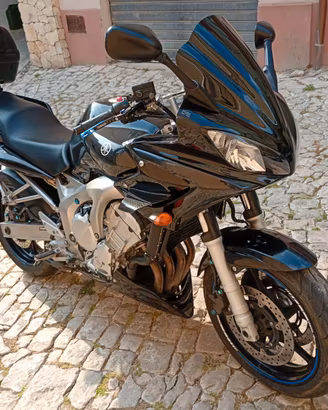 Fazer 600