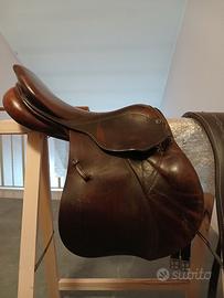 Sella stubben 17 pollici