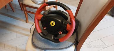 Volante e pedali Thrustmaster Ferrari 458 spider
