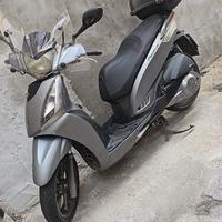 Kymco People GT 300 - Anno 2016 -