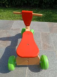 triciclo in legno