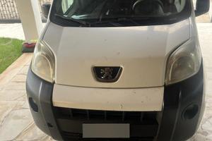 Peugeot bipper
