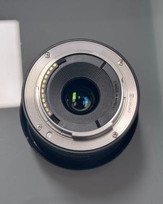 Obiettivo samyang 18 mm f 2,8 per Sony FE