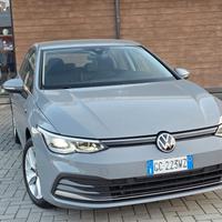 Volkswagen Golf 8 2.0tdi 150cv cambio automatico 