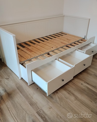 Divano letto Ikea