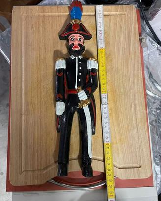 Statuetta Carabiniere in legno vintage 