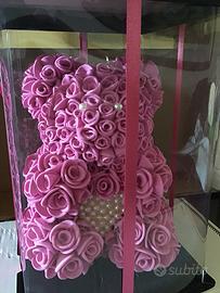 Orsetto di rose rosa