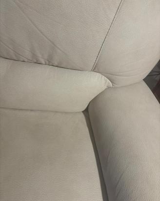 Divano 2 posti eco pelle colore beige scuro