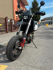 Ktm smc 660