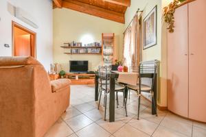 2 LOCALI A POGGIO RENATICO