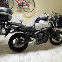 Yamaha FZ6 - 2009