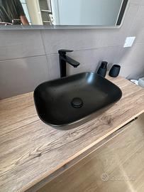 Lavabo d’appoggio nero