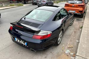 Porsche turbo 911 (996)
