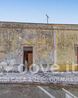 Villa di 166 m² con 5 locali e box auto a Torchiar