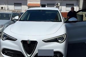 Alfa Stelvio Q4
