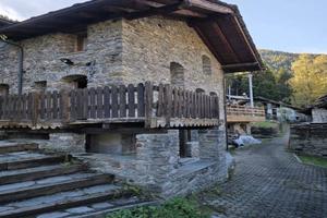 Villa di 150 m² con 4 locali e box auto doppio a A