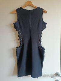 Vestito nero con intrecci, Guess