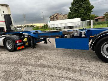 Semirimorchio portacontainer M & V