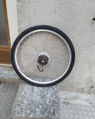 Ruota 26" con motore