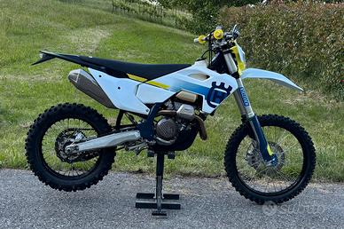 HUSQVARNA FE 250 4T 2024 enduro