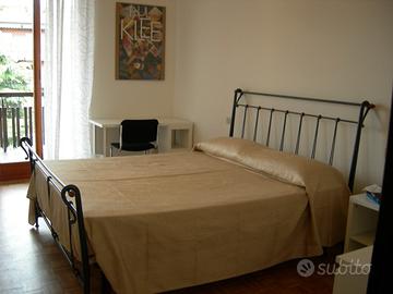 CAMERE SINGOLE per STUDENTESSE UNIVERSITARIE