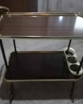 Carrello porta vivande antico