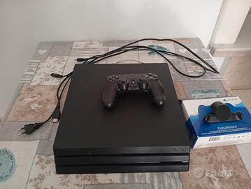 Ps4 Pro 1 TB nera  1 controller e Scuf palette 