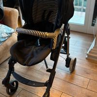 Passeggino CAM riclinabile con copertura totale
