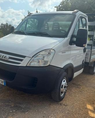 Iveco Daily 35C10 - 2012 cassone fisso 4 metri