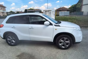 auto 4x4  Suzuki Grand Vitara gpl